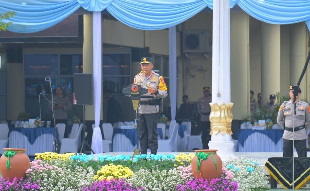 Pimpin Upacara Kenaikan Pangkat Periode 1 Januari 2026, Kapolda Jabar Tekankan Amanah dan Profesionalisme
