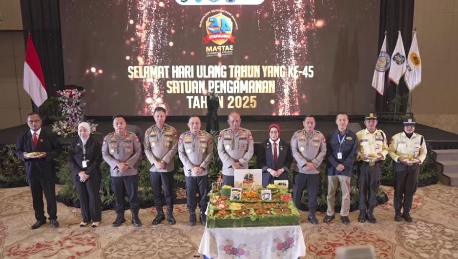 HUT Satpam ke-45, Kapolda Jatim Tekankan Profesionalisme Satpam sebagai Mitra Strategis Polri