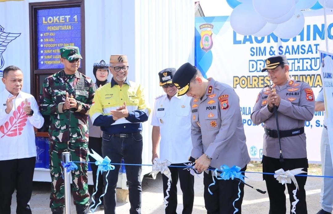 Perkuat Kinerja dan Pelayanan, Kapolda Gorontalo Resmikan Gerai SIM, Samsat Drive Thru dan Cek SPPG Polres Pohuwato