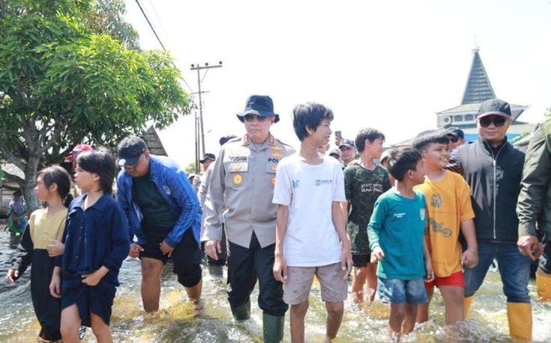 Bantu Korban Banjir, Kapolda Kalsel Pastikan Dapur Lapangan di Martapura Operasional hingga Situasi Pulih