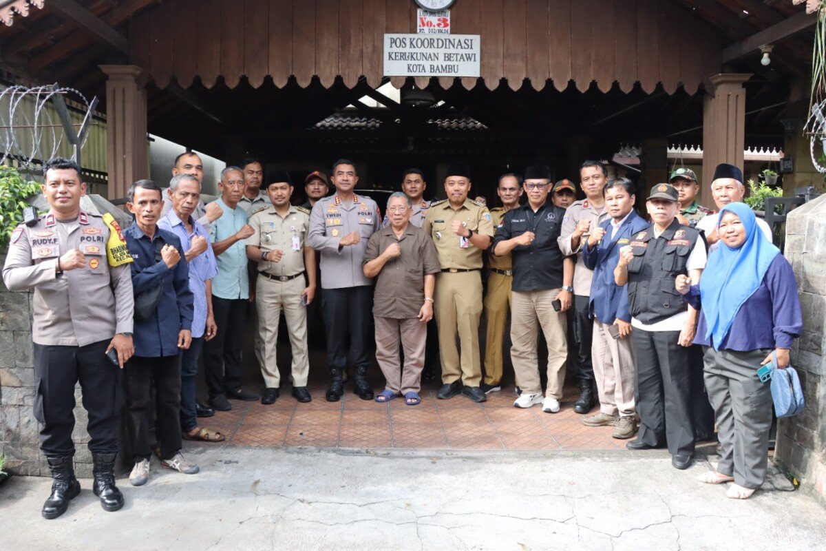 Cegah Tawuran Sejak Dini, Kapolres Metro Jakarta Barat Rangkul Warga dan Karang Taruna di Palmerah