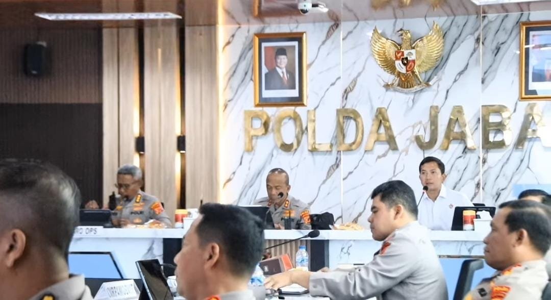 Gelar Rapat Strategis, Kapolda Jabar Instruksikan Penanganan Serius Asap Pongkor dan PETI Tasikmalaya