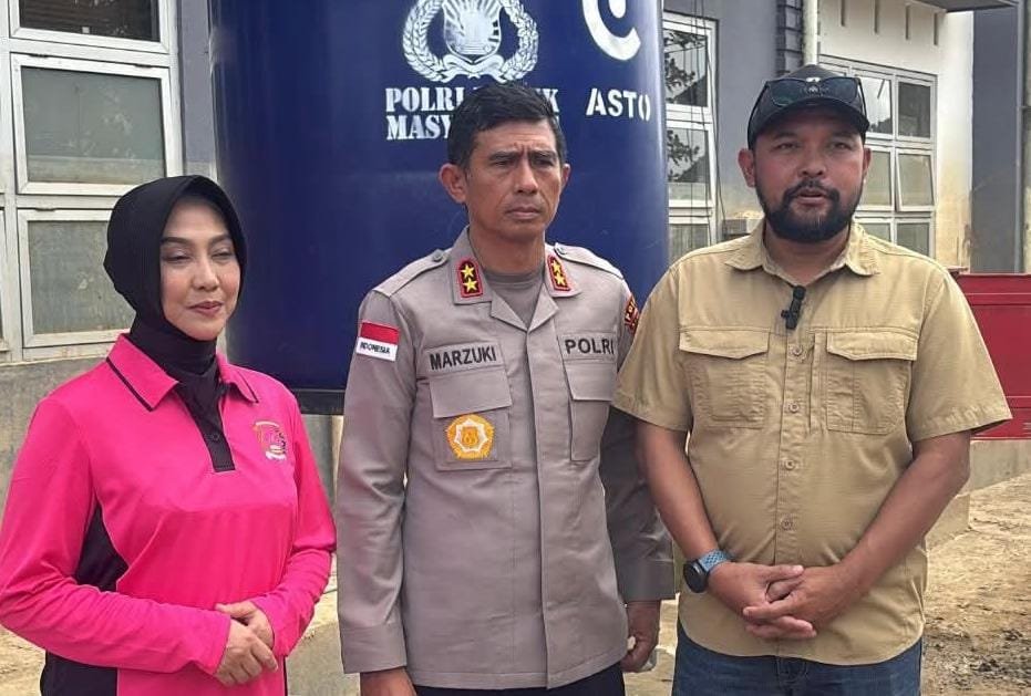 Kunjungi RSUD Aceh Tamiang, Kapolda Aceh Pastikan Bantuan Sumur Bor Polri Berfungsi Maksimal