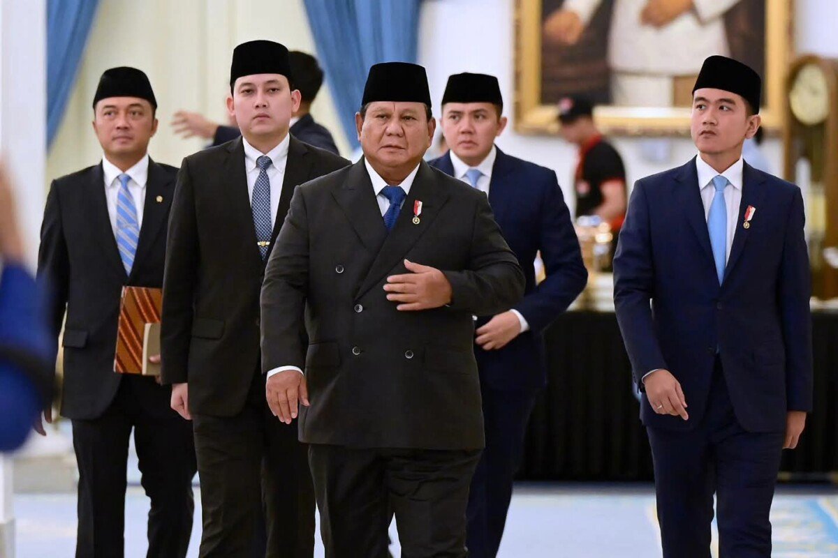 Presiden Prabowo Resmi Lantik Keanggotaan Dewan Energi Nasional di Istana Negara