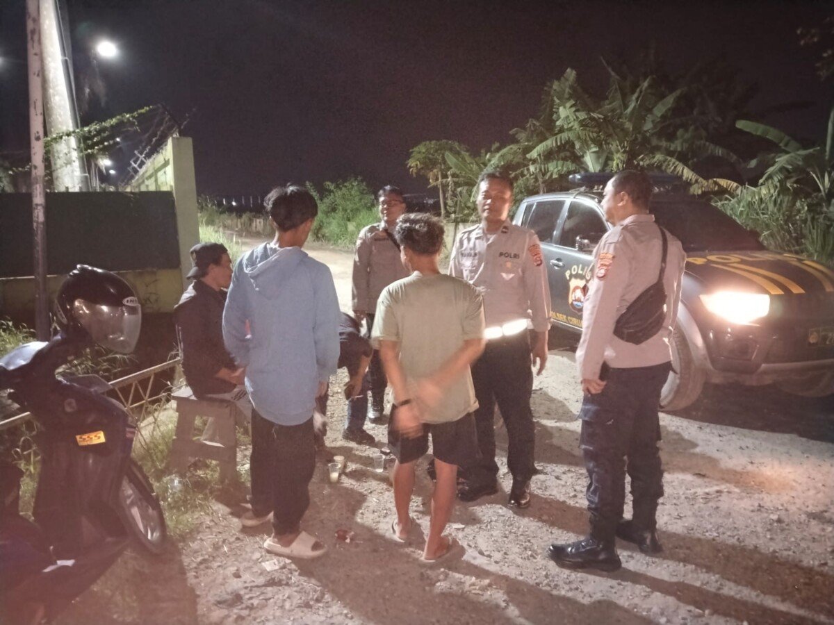 POLRES SERANG GELAR PATROLI KRYD SERENTAK, ANTISIPASI TAWURAN DAN BALAP LIAR DI WILAYAH KABUPATEN SERANG