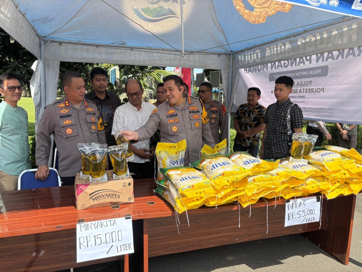 Polresta Serang Kota Ikuti kegiatan Gerakan Pangan Murah Serentak    