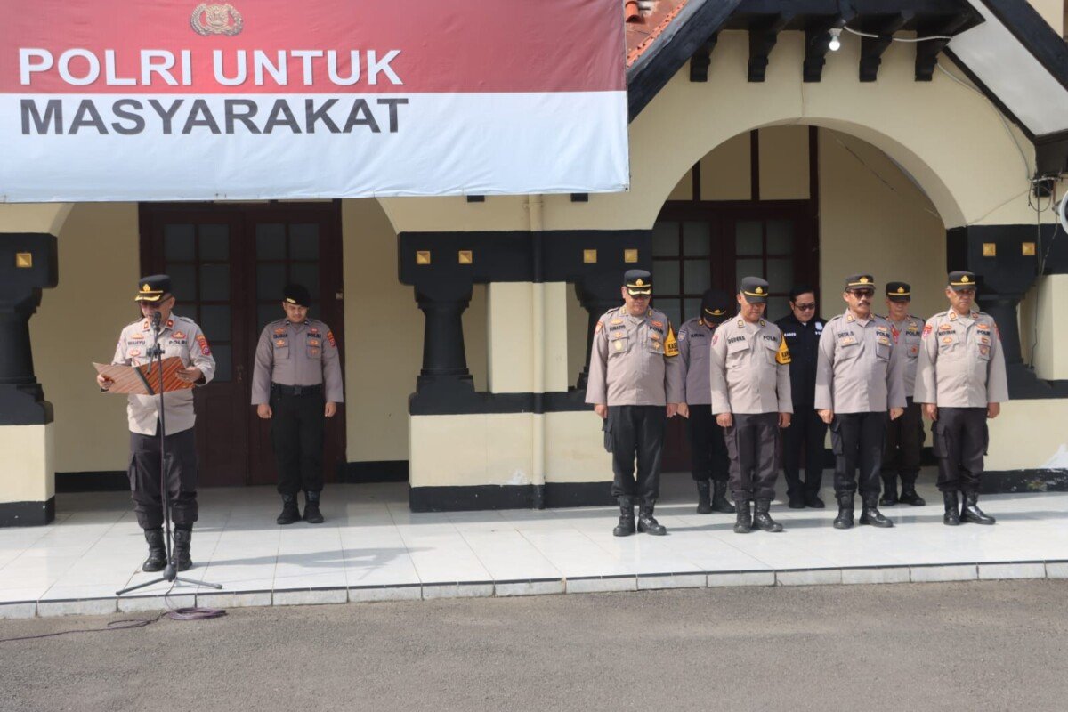 Personel Polresta Serang Kota Laksanakan Apel Siaga H+1 Operasi Ketupat 2026