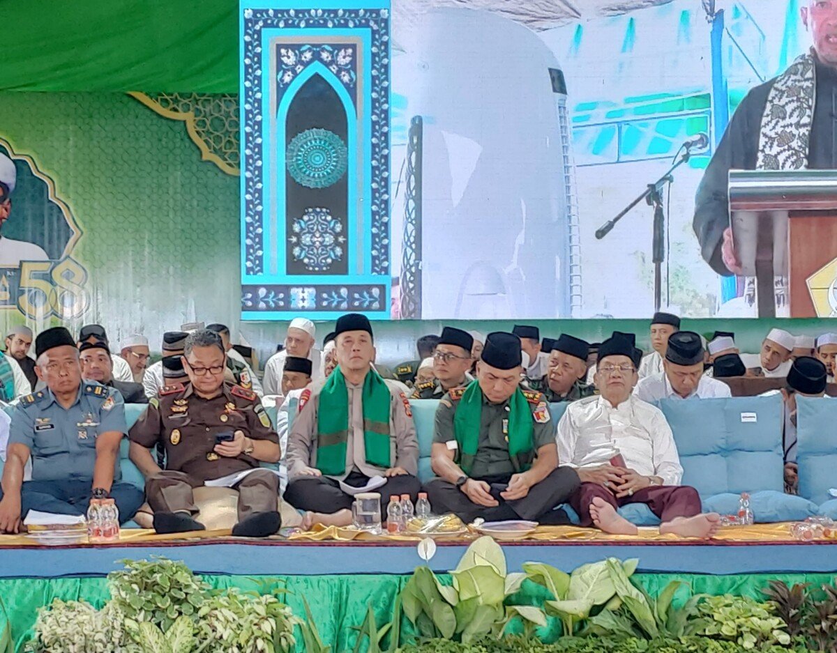 Jamaah Haul Guru Tua Berharap Kapolri Perpanjang Masa Tugas Kapolda Sulteng Irjen Pol. Endi Sutendi