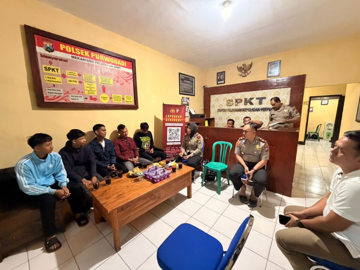 Jelang Big Match Arema vs Bonek, Polisi Rangkul Korwil Aremania Jalur Bromo untuk Cegah Konflik
