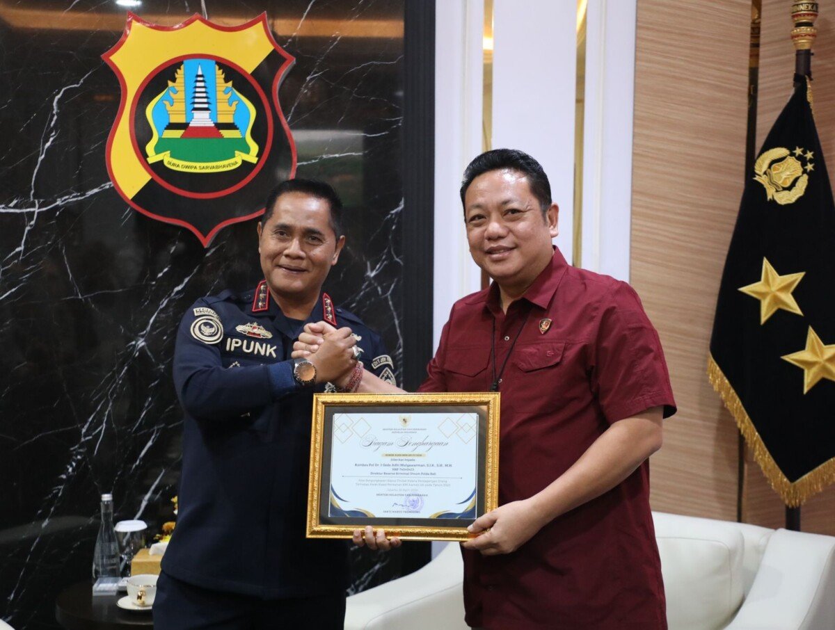 Polda Bali Terima Penghargaan Internasional dari KKP RI Atas Keberhasilan Ungkap Kasus TPPO KM Awindo 2A