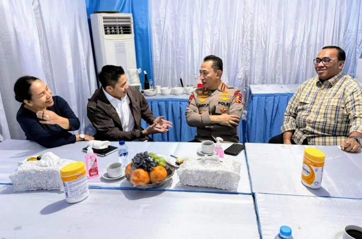 Kapolri dan Seskab Teddy Temui Federasi Buruh, Pastikan May Day 2026 Berjalan Kondusif