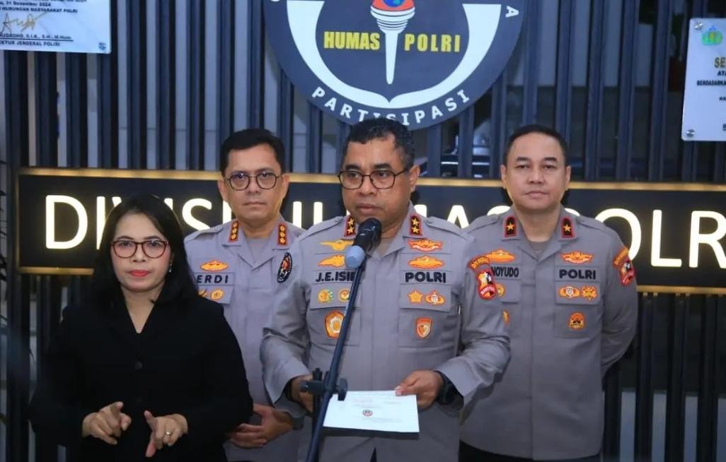 Jaga Profesionalisme dan Citra Institusi, Polri Larang Anggota Live Streaming di Media Sosial Saat Bertugas
