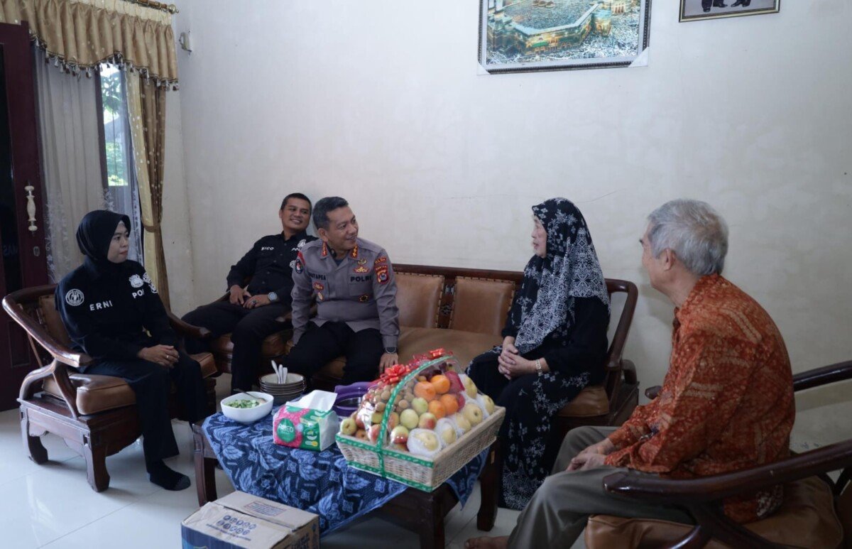 Menyambut HUT Bhayangkara ke-80, Bidhumas Polda Banten Pererat Silaturahmi dengan Purnawirawan Polri