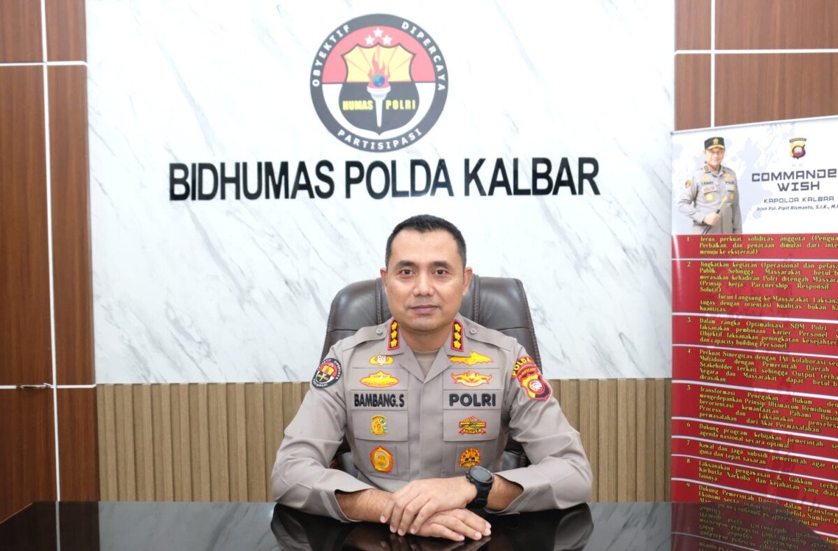 Dekatkan Diri dengan Masyarakat, Kapolda Kalbar Gelar Nobar Piala Dunia 2026 Serentak hingga Tingkat Polsek