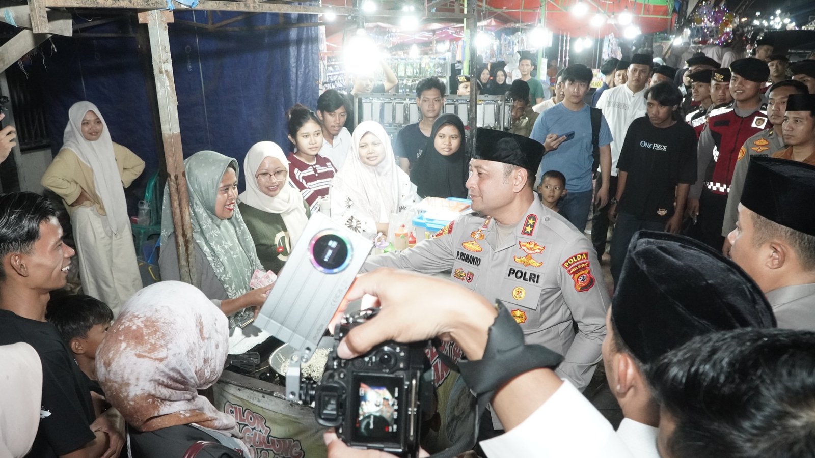Sinergi Ulama-Polri: Kapolda Jabar dan Ribuan Jamaah Hadiri Haul Sesepuh Pondok Buntet Pesantren 2026