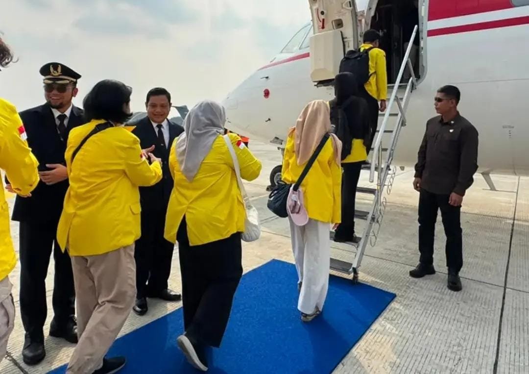 Gandeng Mahasiswa UI, Wapres Gibran Tinjau Korban Gempa NTT dan Dorong ‘Trauma Healing’