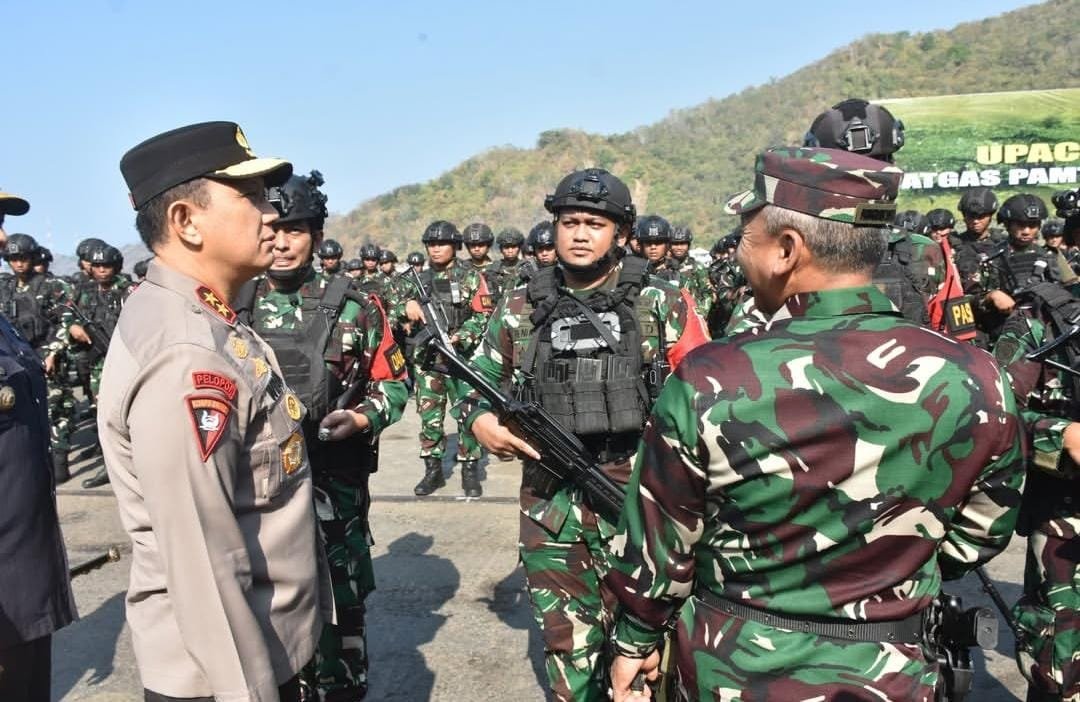 Sinergitas Tanpa Batas: Kapolda Gorontalo Hadiri Pelepasan 500 Personel Satgas Pamtas RI-PNG Mobile Yonif 715/MTL
