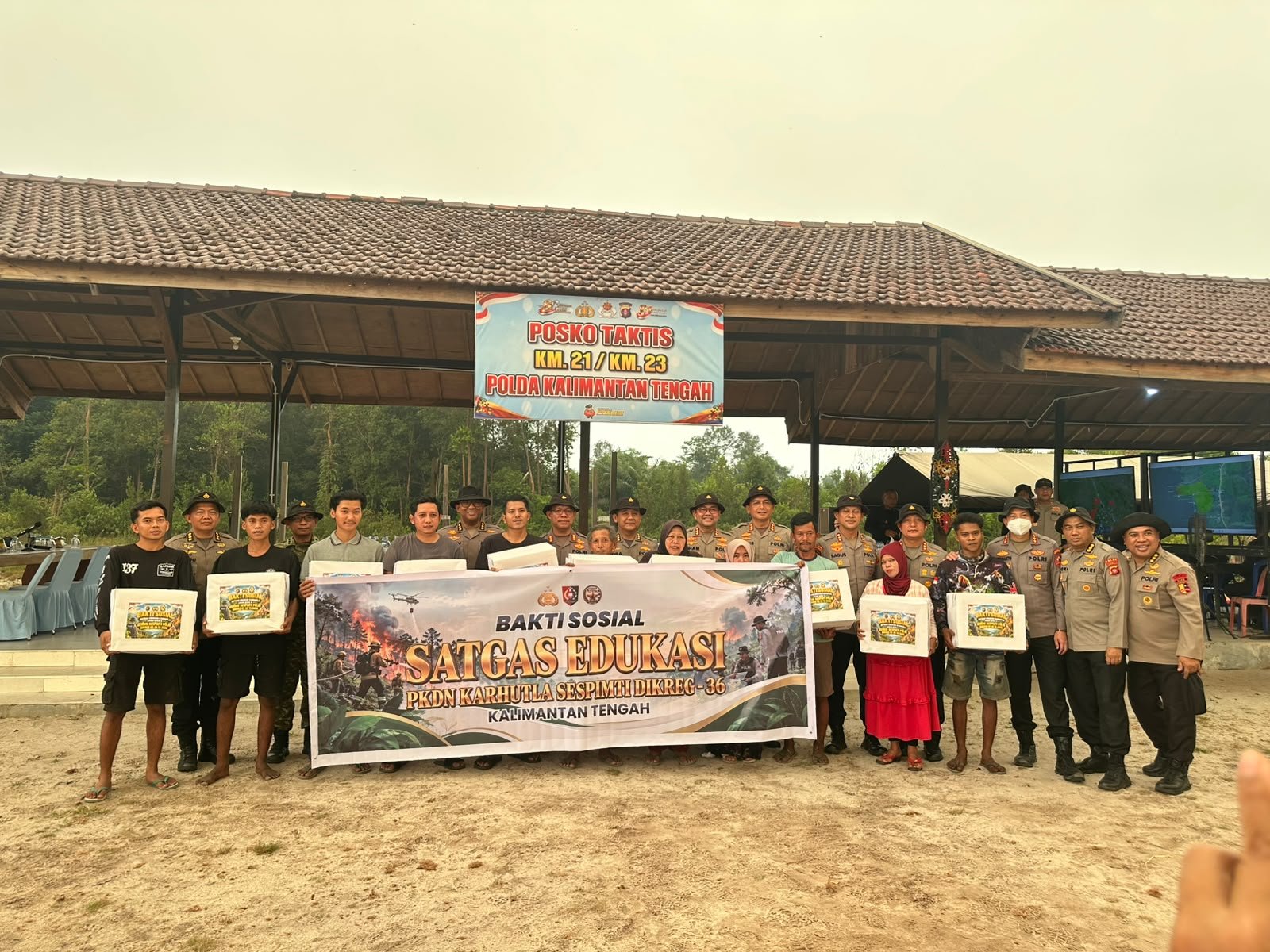Peduli Kesehatan Masyarakat, Sespimti Dikreg ke-36 Sespim Lemdiklat Polri Gelar Baksos Peduli Karhutla di Kalteng