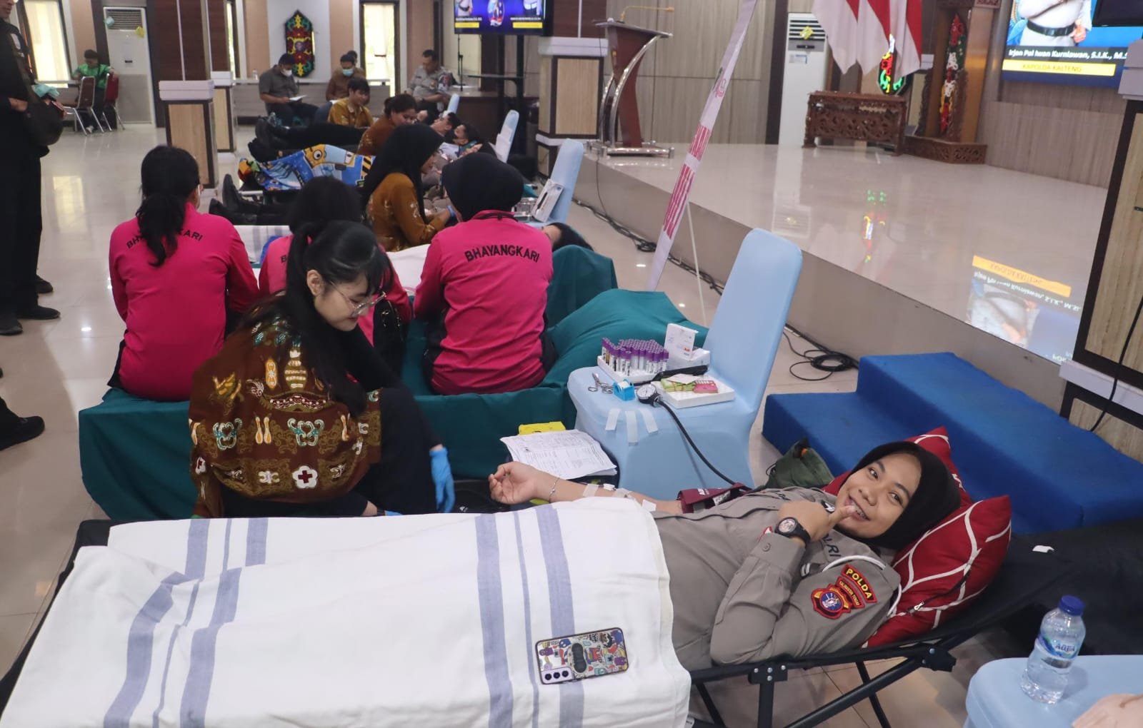 Sambut Hari Lalu Lintas Bhayangkara ke-71, Ditlantas Polda Kalteng Gelar Donor Darah