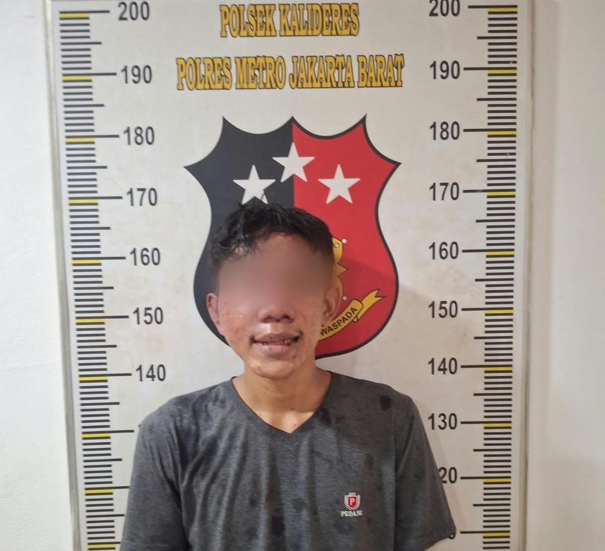 Lagi Makan diwarteg Kunci Tertinggal, Pelaku Ini Bawa Motor Diringkus Polsek Kalideres