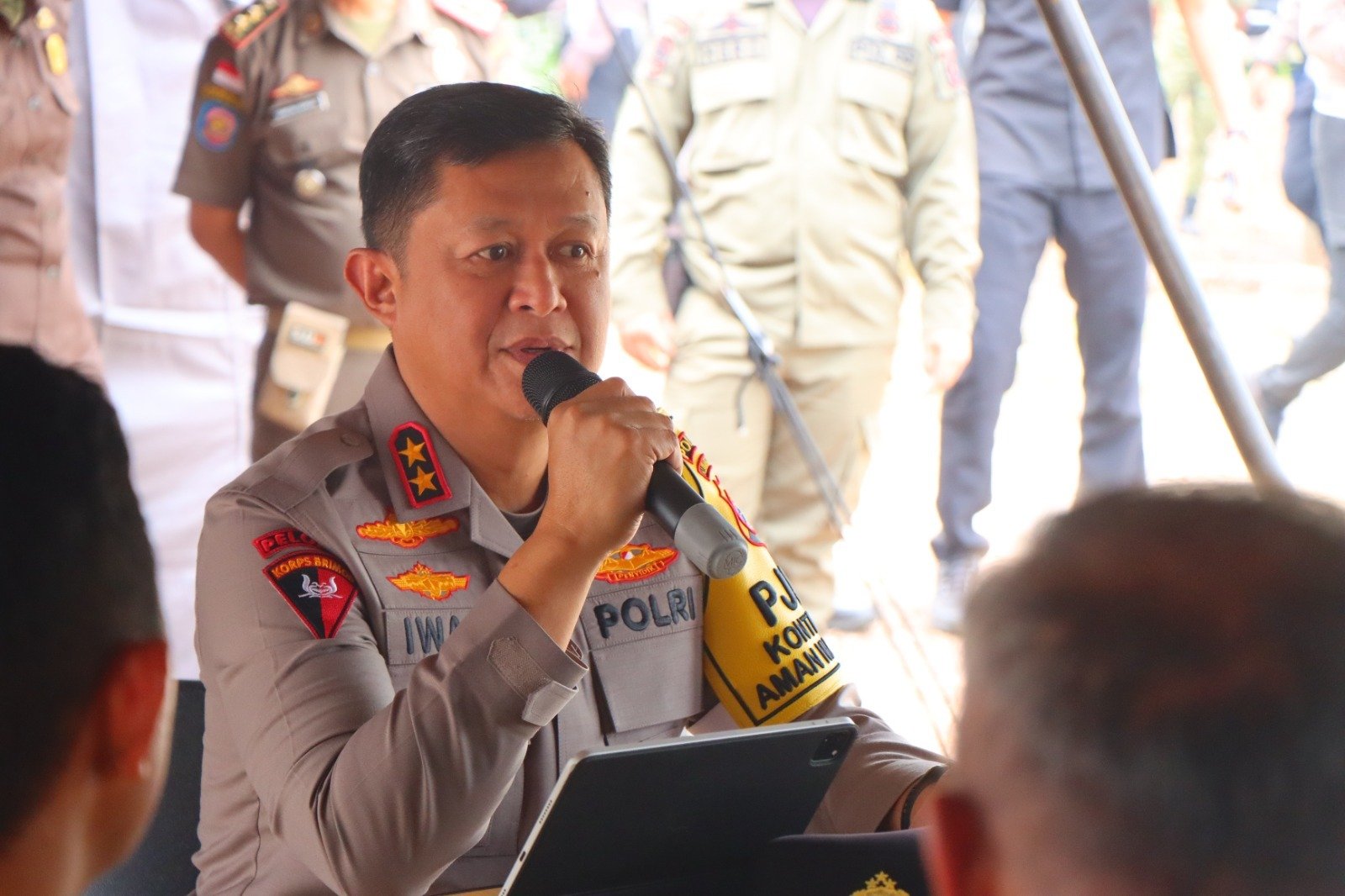 Percepat Penanganan Karhutla di Katingan, Kapolda Kalteng Siapkan Langkah Solutif dan Motivasi Relawan