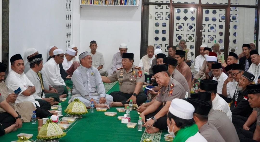 Kapolda Sulteng Serap Aspirasi Warga, Ajak Jaga Persatuan Lewat Subuh Keliling di Kota Palu